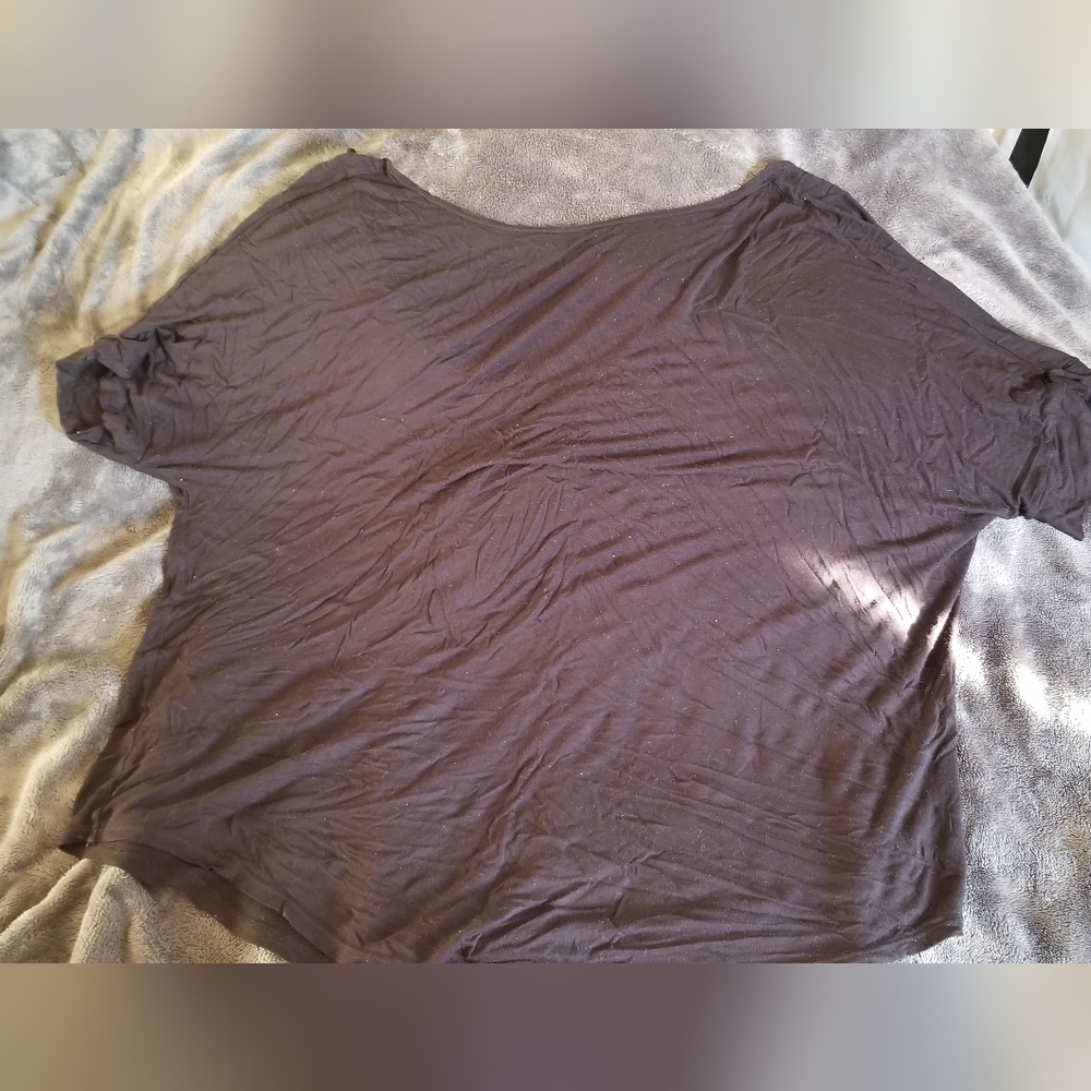 The Comfy Tee - Picture 2 of 2